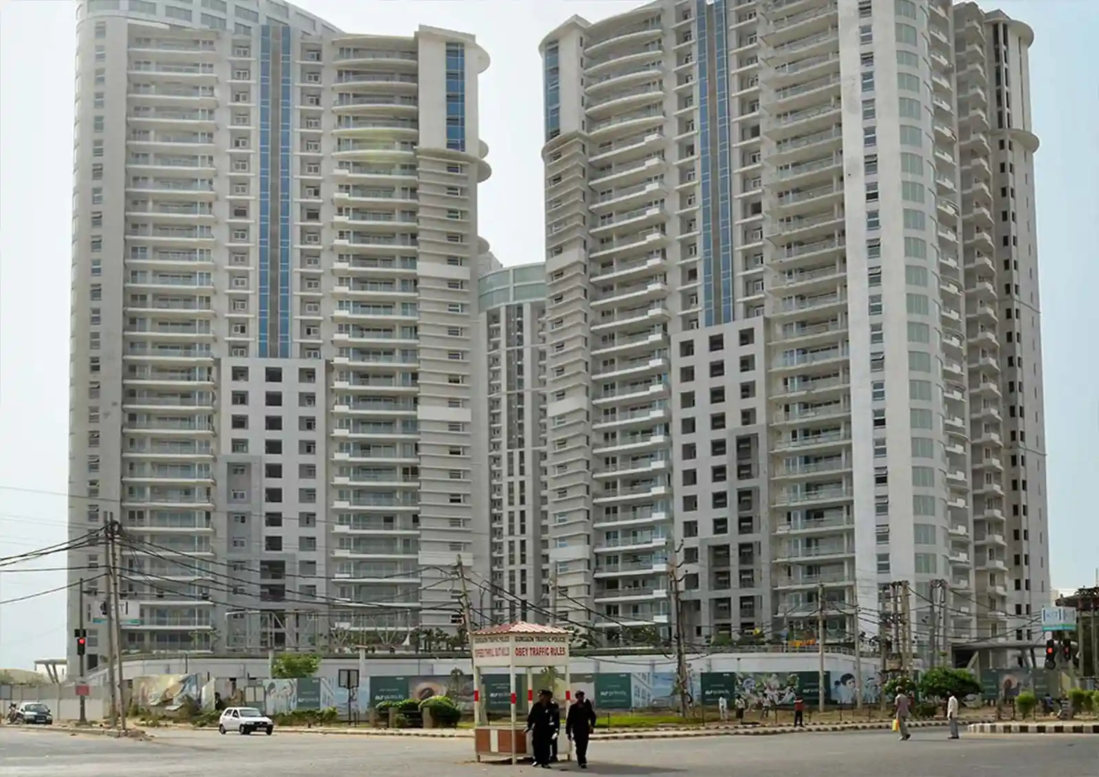 dlf-belaire-sector-54